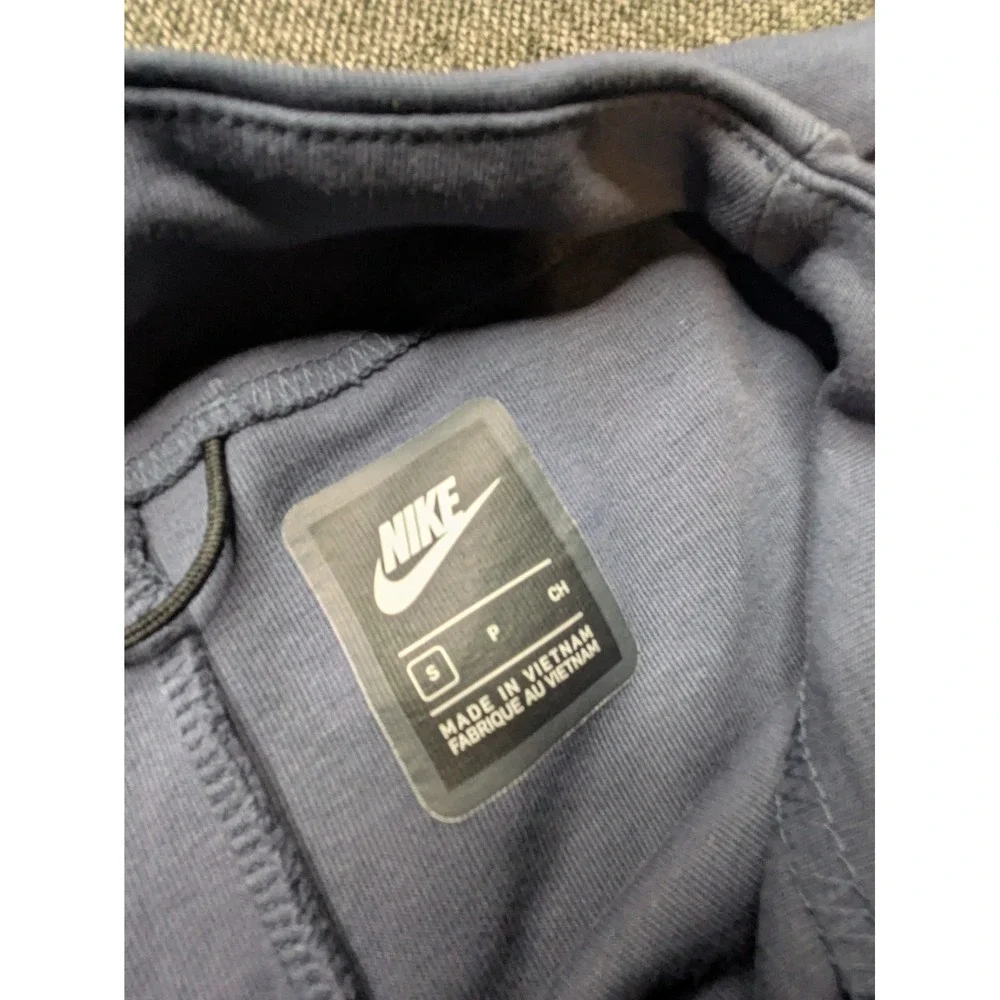 Nike Women's Small Blue Pull Over Sweatshirt Athletic‎ Long Sleeve crop Pockets